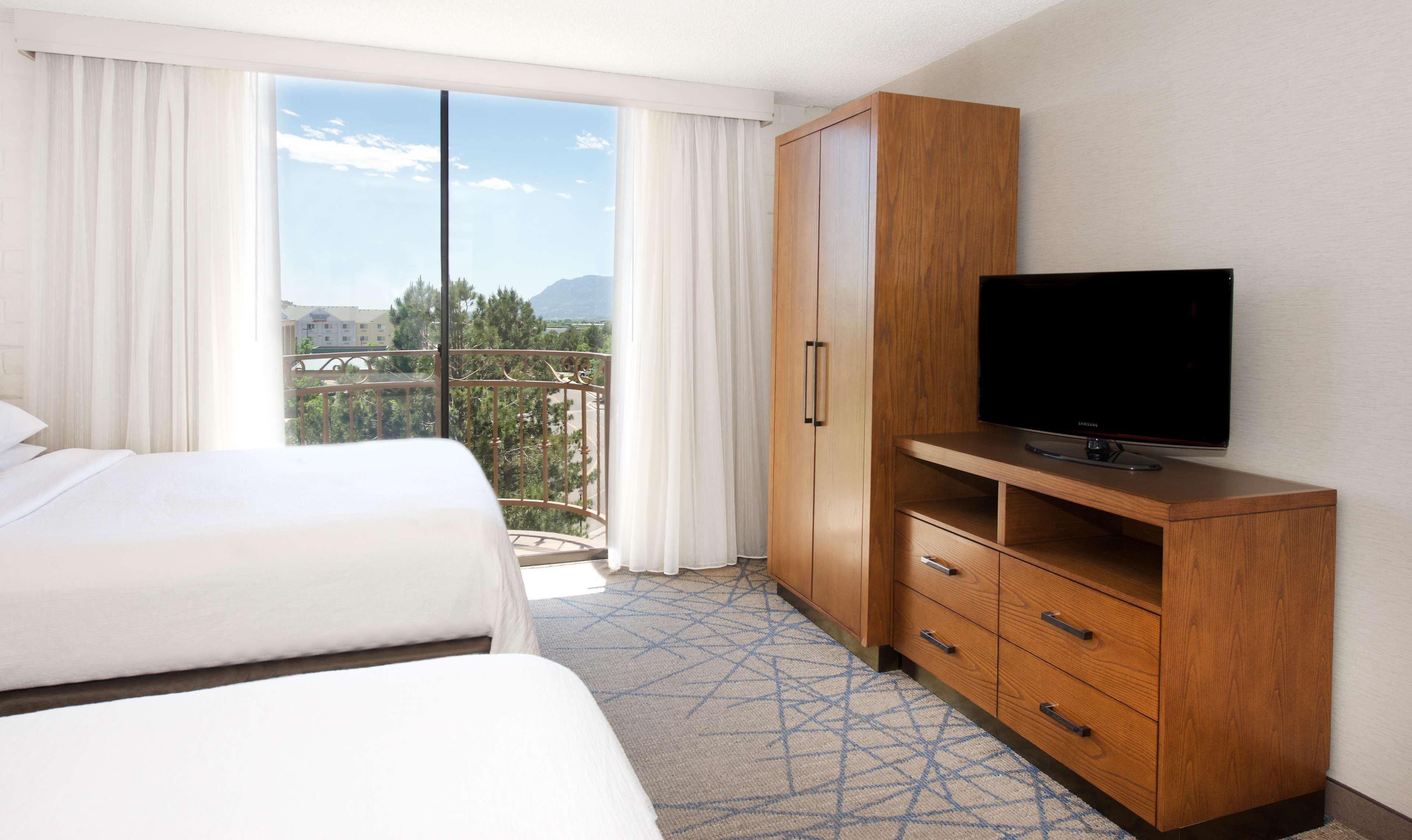 Embassy Suites By Hilton Colorado Springs Exteriör bild